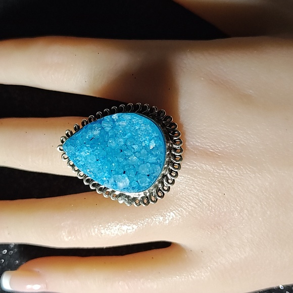 Calcite Blue Dyed (Druzy) Silver Gemstone Ring - Size 9 1/2 - Picture 8 of 8
